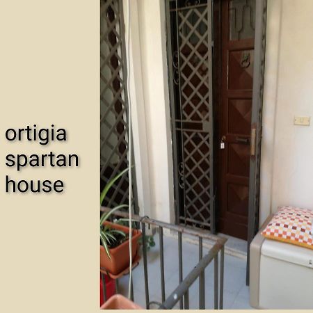 Ortigia Spartan House 2 Syracuse Extérieur photo